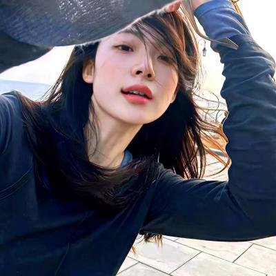 系统开道嫁给高冷队长致富忙